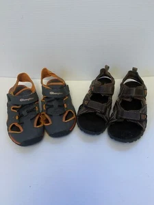 Lot of 2 Boys Shoes Champion (4)/ Cherokee (3) Sandals , Size 3-4 - Picture 1 of 5
