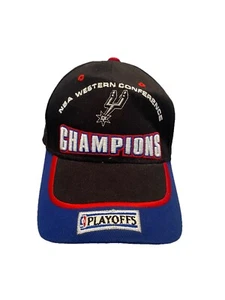 Cappello berretto vintage San Antonio Spurs NBA WESTERN CONFERENCE CHAMPIONS PLAYOFF ELEVAZIONE - Foto 1 di 8