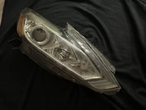 OEM 2016-2018 Nissan Altima Halogen Projector Right Headlight FOR PARTS! - Picture 1 of 8