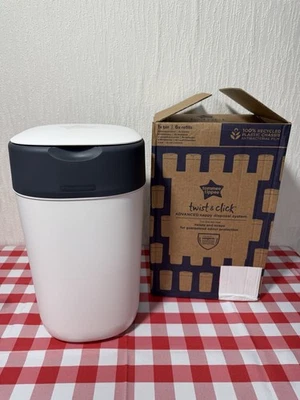 Tommee tippee twist and click papelera eliminación kit de inicio  Foto 1 de 4