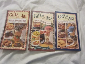 Set of 3 Spiral Gifts From a Jar Cookbooks Cookies Brownies Soups Muffins Breads - Imagen 1 de 3