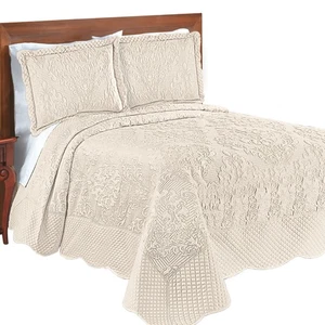 Lovely Victoria Damask Textured Design Oversized Bedspread - Picture 1 of 30