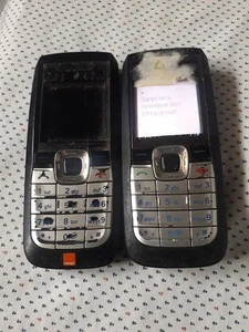 Nokia 2610  mobile phone 2 pieces - Picture 1 of 20