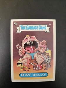 Ray Decay 2b - The Garbage Gang Card 1985 Rare Australian Release - Picture 1 of 2