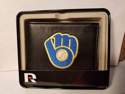 MLB Milwaukee Brewers Embroidered Billfold / Wallet Cover