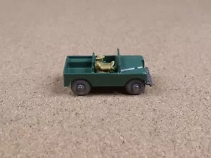 OLD VINTAGE LESNEY MATCHBOX # 12A LAND ROVER VGC - Picture 1 of 10