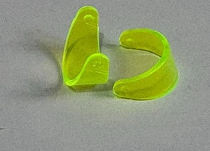 LEGO Minifigure Visor 2447 Trans Neon Green Fits Motorcycle Helmet Vintage Space - Picture 1 of 5