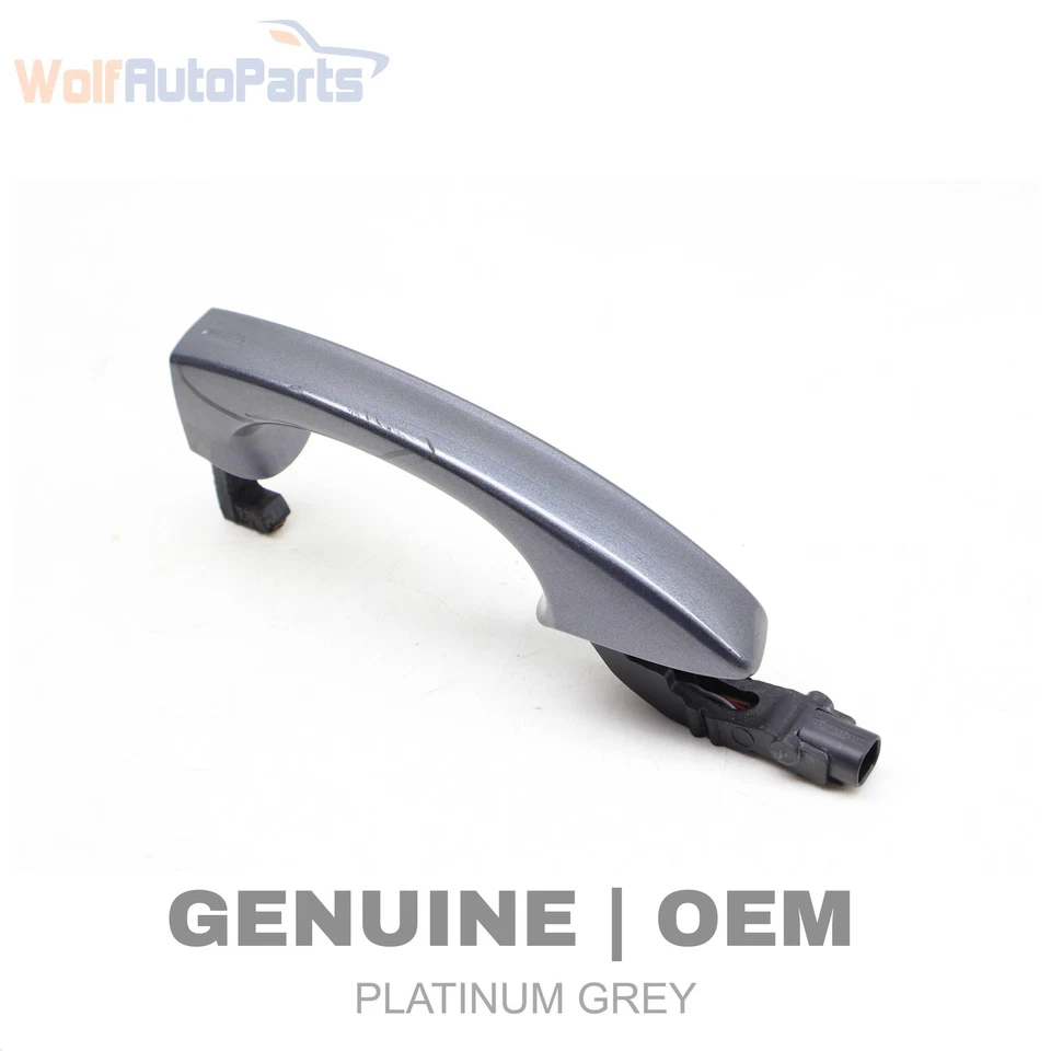 2015-2019 VW GOLF SPORTWAGEN - Right Exterior DOOR Handle 5GM837206A - Image 1 of 4