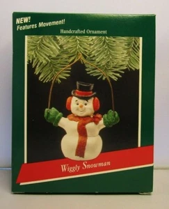 1989 Hallmark Keepsake Wiggly Snowman adorno de Navidad - nuevo en caja - Imagen 1 de 5