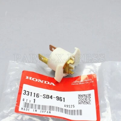 GENUINE HONDA PRELUDE CR-V ACURA TSX HALOGEN HEADLIGHT BULB SOCKET 33116-SD4-961 - Image 1 of 4