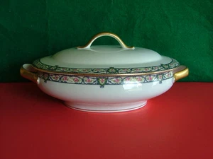 WG & CO. WM GUERIN , PINK ROSES, BLUE SCROLLS ON RIM    OVAL COVERED VEGETABLE  - Picture 1 of 11