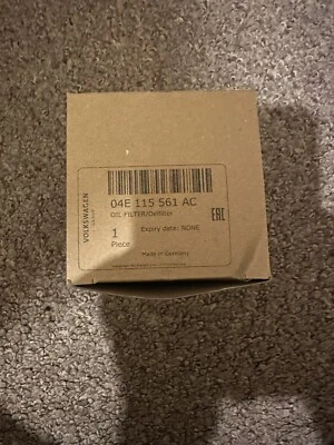 Genuine VW Oil Filter - 04E 115 561 AC , 11556104EH , 11556104EAC, 04E 115 561 T - Image 1 of 2