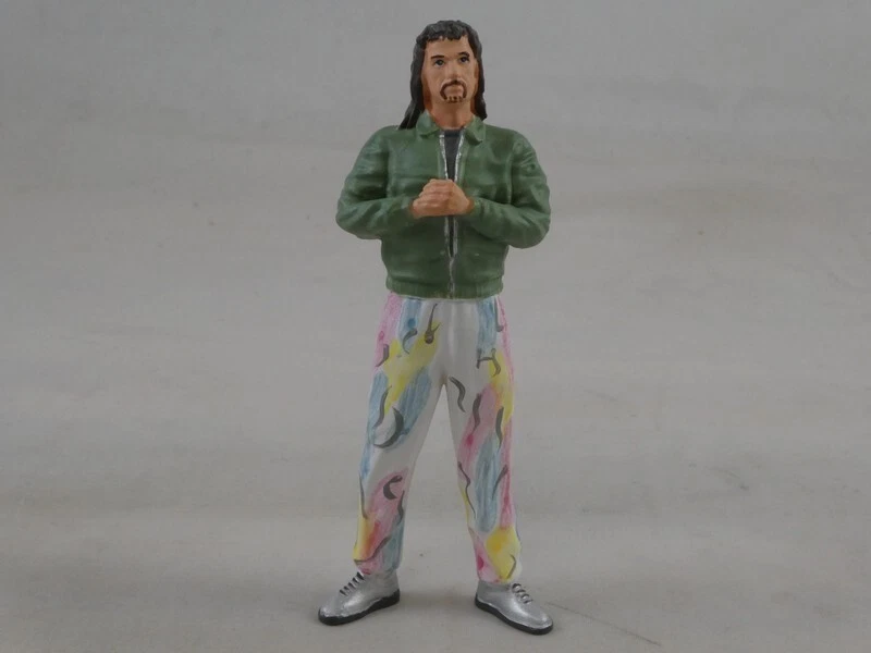 KK-SCALE KKFIG008 FIGURES - KALLE STANDING FOR MERCEDES S-CLASS 500 SEC (C126) C