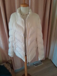 Athletic Works Women White Puffer Jacket Size 2x - Picture 1 of 4
