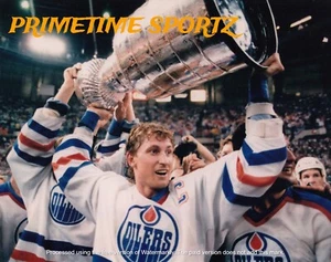 WAYNE GRETZKY EDMONTON OILERS CANADA UNSIGNED NHL STANLEY CUP HOCKEY PHOTO 8X10 - Picture 1 of 1