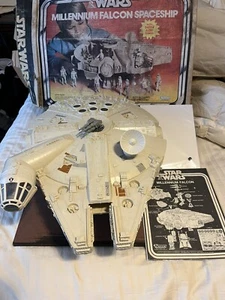 1979 STAR WARS MILLENNIUM FALCON 100% COMPLETE ALL ORIGINAL PARTS WITH WORN BOX - Picture 1 of 24