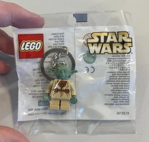 LEGO 4128796 3947 Yoda Keychain Unopened Star Wars Sealed 2001 - Picture 1 of 2
