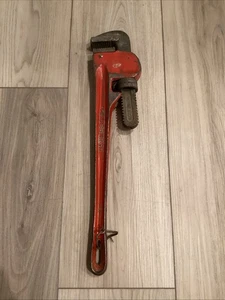 Vintage Pittsburgh 18" Heavy Duty Steel Pipe Wrench - Picture 1 of 4