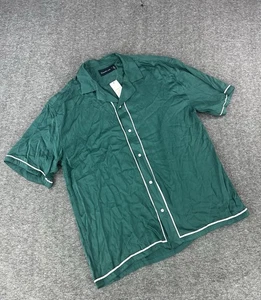 Camisa Abercrombie and Fitch Cuello Campamento Para Hombres XL Verde Satén Informal Abotonada - Imagen 1 de 6