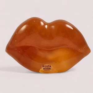 Kosta Boda Naranja Labios Calientes Beso Maquillaje Arte Vidrio Pisapapeles Asa Jungnelius - Imagen 1 de 7