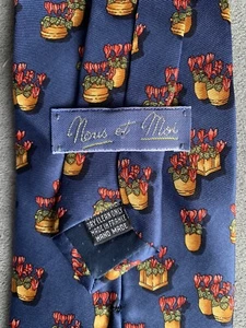 100% Silk Nous et Moi 100% Silk Tie Tie / Rare Collector Hand Made in France - Picture 1 of 5