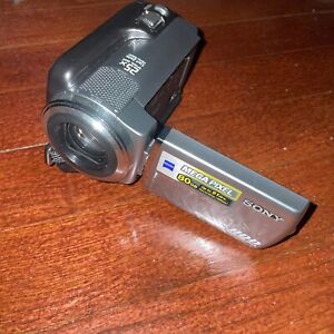 Sony DCR SR87 Camcorder Handycam Carl Zeiss 25x Zoom 80 Gb With Battery