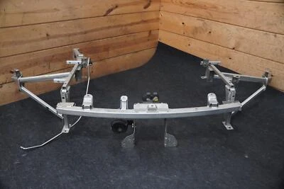 Cubierta de parachoques trasero soporte viga de refuerzo 68312305AA Alfa Romeo 4C 2017 *Nota Foto 1 de 4