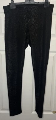 H&M Basic Divided Black Leggings Size M Stretch Casual Elastic Waist Autumn - Image 1 of 4