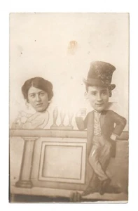 Photo-montage humoristique de foire . Non identifiée - Picture 1 of 2