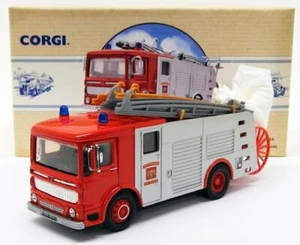 Corgi 1/50 Scale Model Fire Engine 97357 - AEC Pumper - Hertfordshire - Picture 1 of 4
