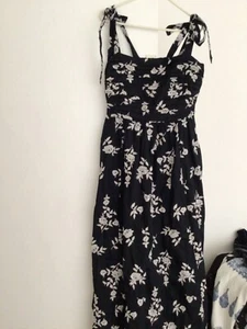 Abercrombie and Fitch dress medium NEW black embroidered. - Picture 1 of 6