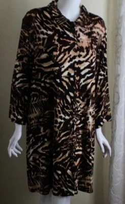 Chico's Sz 3 XL путешественников животных печати 36 «L 3/4 длинная куртка или платье - Изображение 1 из 4