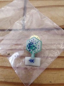 Pin's Pins Pin Enamel- Numéroté Banque Populaire BPC "GUÉRET" - Picture 1 of 4