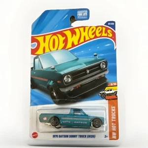 HOT WHEELS 2025 HW HOT TRUCKS 8/10 1975 DATSUN SUNNY TRUCK (B120) 93/250 - Foto 1 di 3