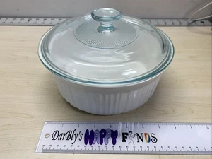 Corningware French White Round 2.5 qt Casserole dish w/ glass lid Pyrex - Picture 1 of 8