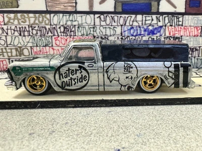 Camioneta pickup Ford F-150 1979 suelta Lowrider personalizada Hot Wheels Foto 1 de 4