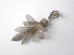 Colgante Flor Plata Probado Hecho a Mano Joyería Filigrana 6,5 g/6,8 x 3,3 cm - Imagen 1 de 5