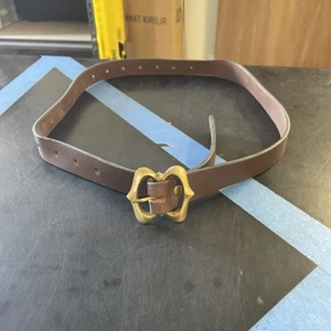 Mythrojan accessorio costume cintura medievale in pelle con fibbia in ottone marrone - Foto 1 di 3