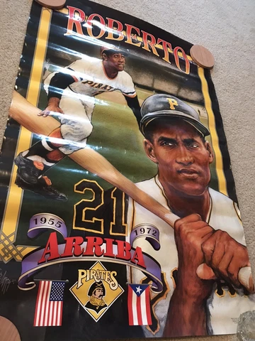 PITTSBURGH PIRATES ROBERTO CLEMENTE 1955 - 1972 ARRIBA  POSTER No Rips Rolled Cover