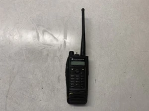 MOTOROLA XPR 6550 AAH55TDH9LA1AN HANDHELD RADIO  - Zdjęcie 1 z 3
