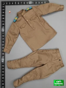 Línea de alerta escala 1:6 AL100043 Fuerzas Aerotransportadas Soviéticas Segunda Guerra Mundial - Conjunto de uniformes - Imagen 1 de 2