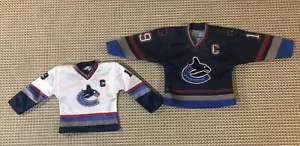 (2) Mini camiseta de hockey de Vancouver Canucks Markus Naslund #19 de la NHL - Imagen 1 de 4