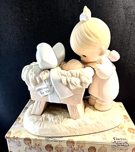 Precious Moments E-0507 "GOD SENT HIS SON" 1983 Baby In A Manger In Box - Picture 1 of 11
