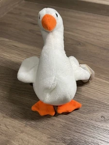 TY Beanie Baby - GRACIE the Swan (5.5 inch) - Stuffed Animal Toy - Picture 1 of 3