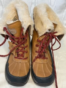 Clark para mujer. Botas de invierno Artic forradas de piel sintética talla 7 impermeables - Imagen 1 de 11