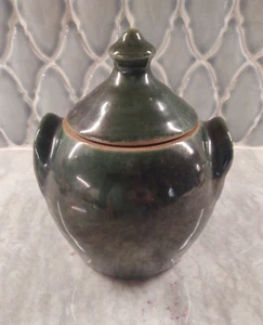 Jugtown Ware Pottery Green Bean Pot w/Lid Artist Signed Pamela Owens Handcrafted - Picture 1 of 21