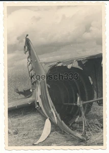 Foto Flugzeug Wrack an der Ostfront bei Baschkino in Russland 1942 Luftwaffe # A - Bild 1 von 1