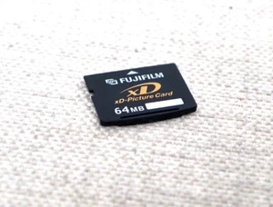 64MB FUJIFILM XD MEMORY CARD FOR FUJI FINEPIX / OLYMPUS CAMERAS - Picture 1 of 1