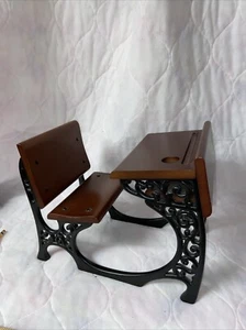 American Girl Doll Pleasant Co. Samantha School Desk Wood Iron Retired Toy #jtt - Picture 1 of 16