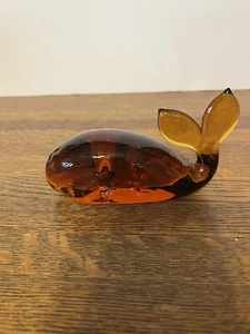 Vintage Pilgrim Glass Amberina Red & Amber Whale Paperweight Figurine - Picture 1 of 6